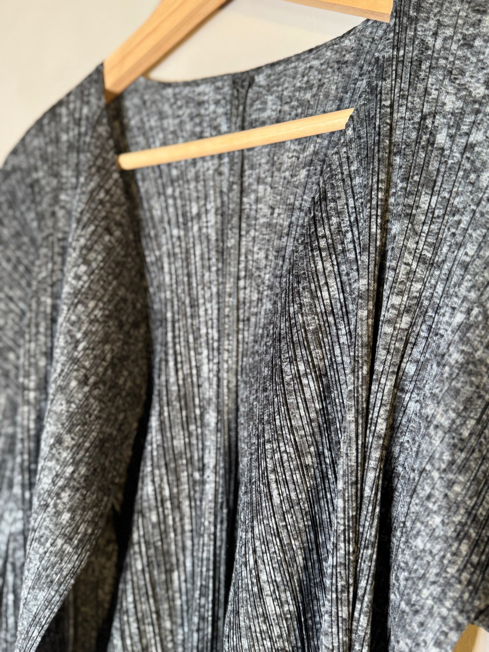 Issey miyake pleats please cardigan