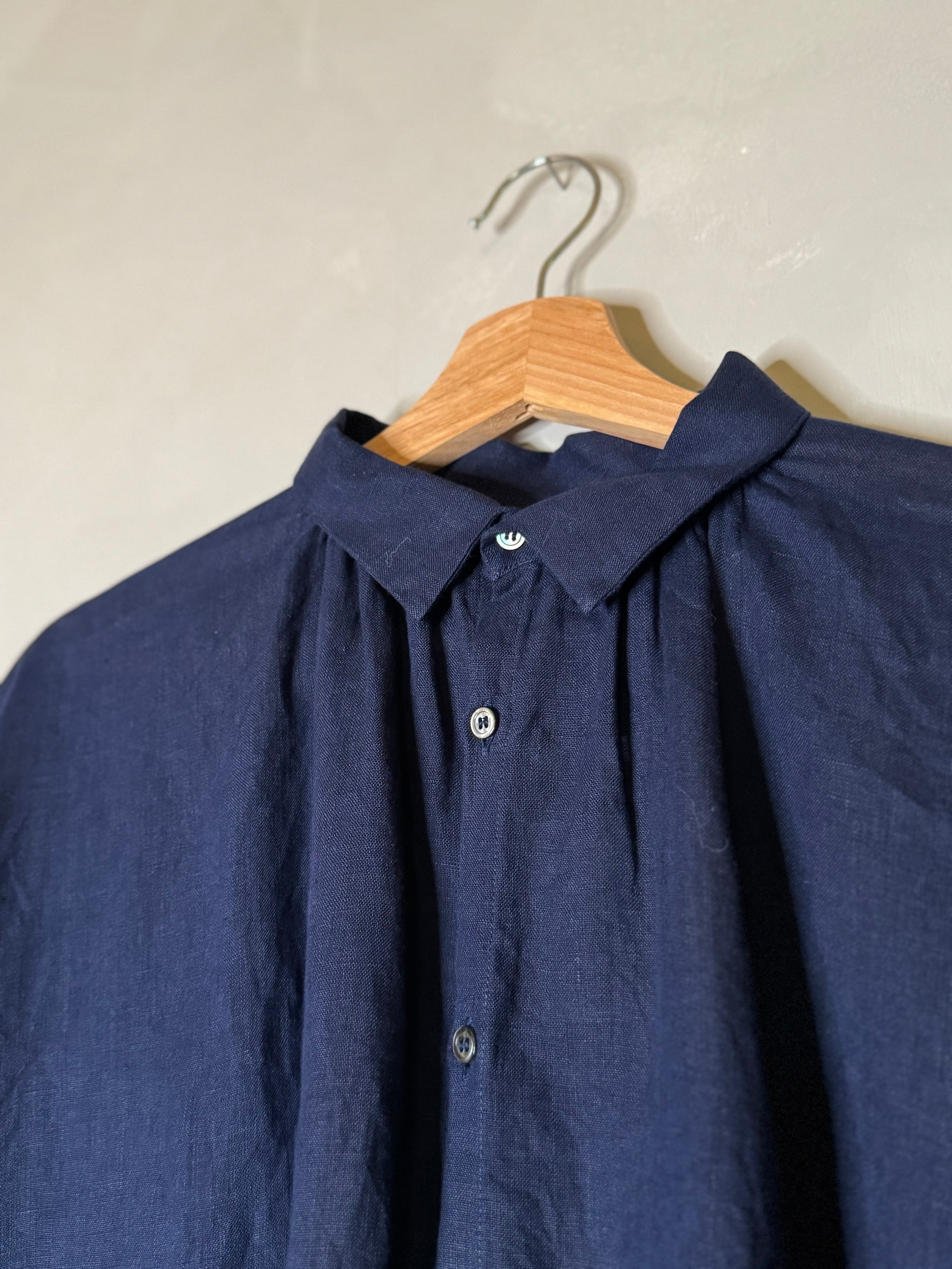 Ichi antiquites indigo linen button down shirt