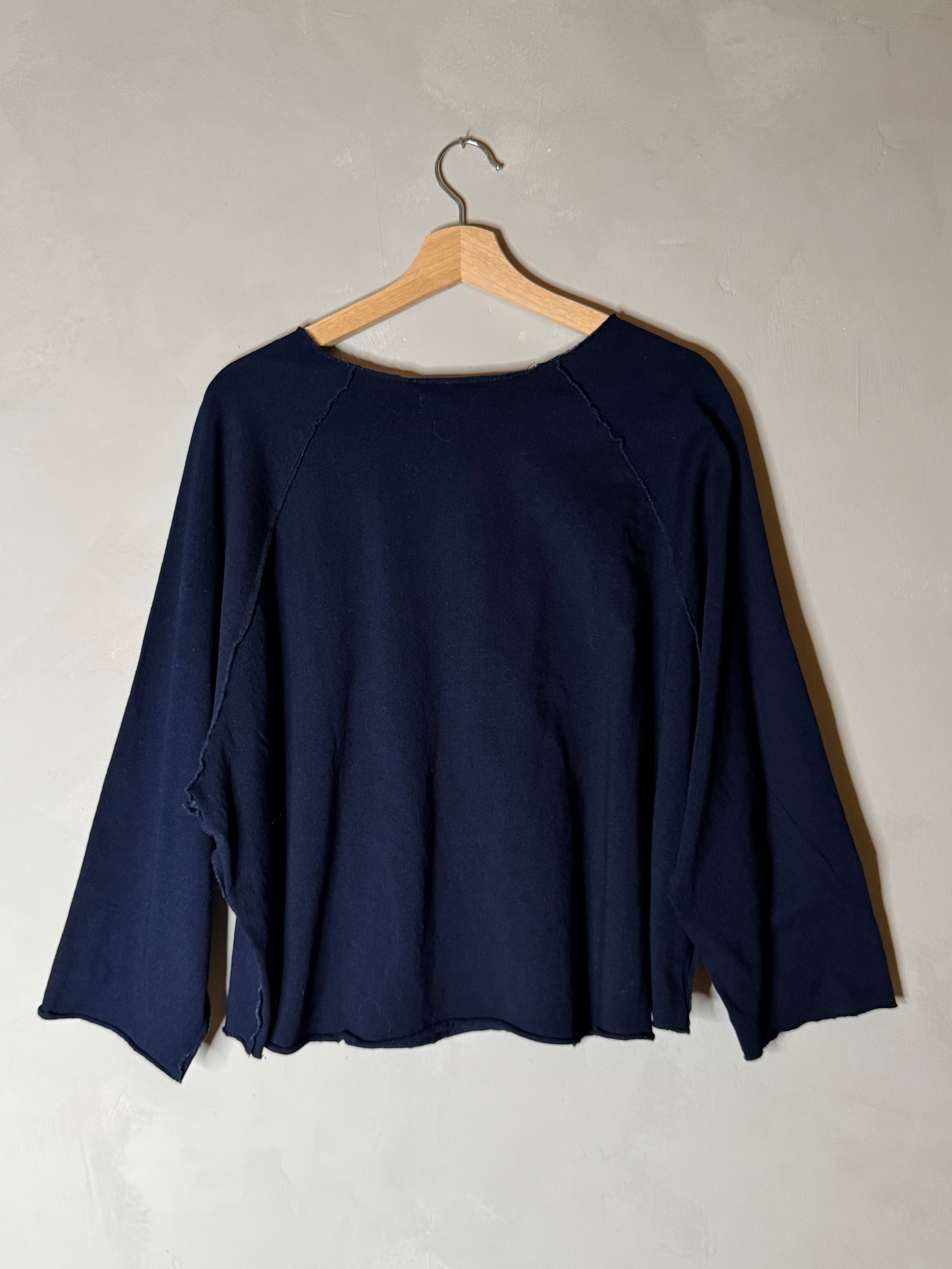 Ichi antiquites long sleeved raw hem shirt