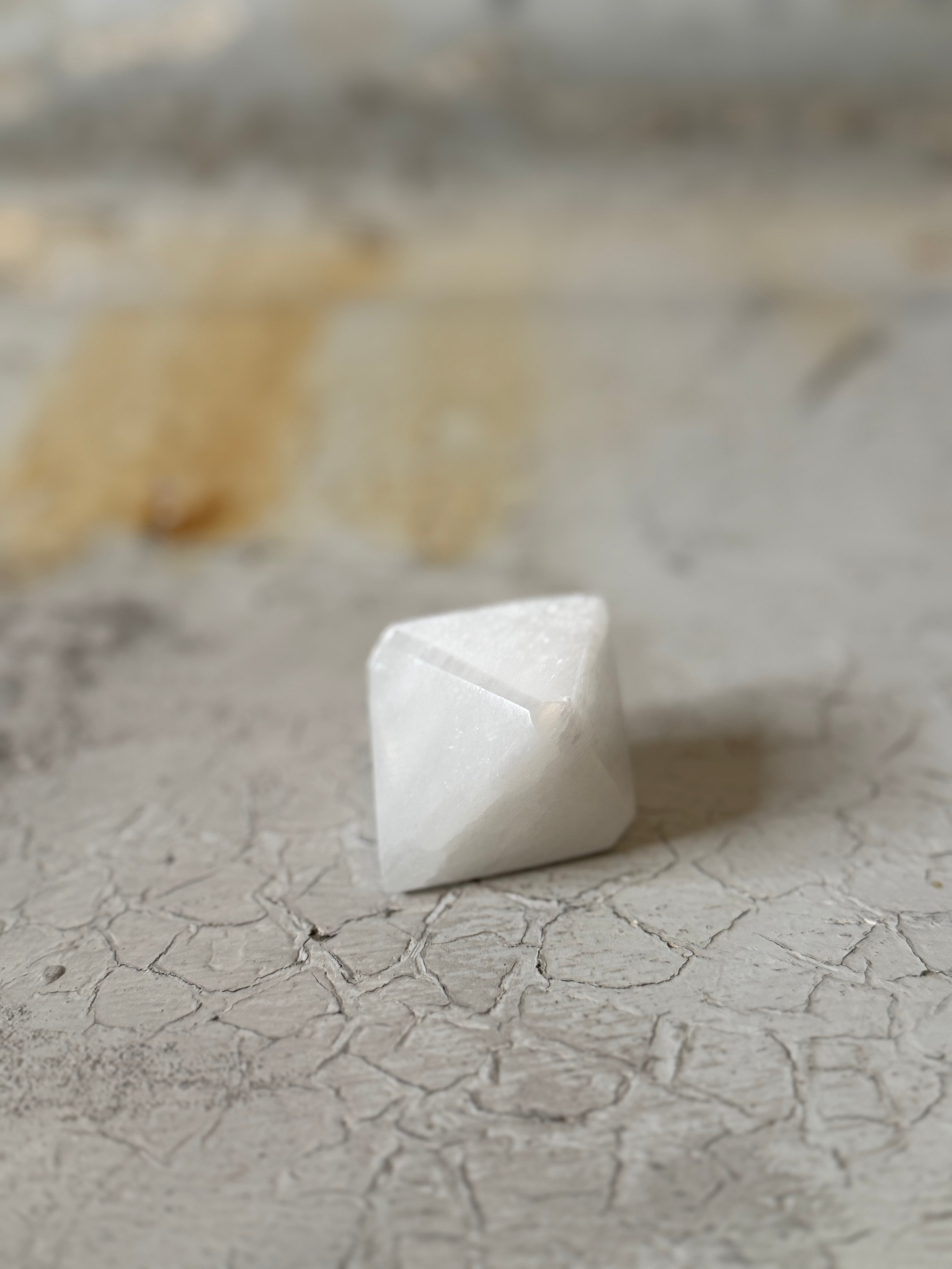 Selenite octahedron - 2 sizes