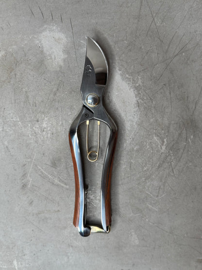 suwada garden shears with hand-carved walnut handles