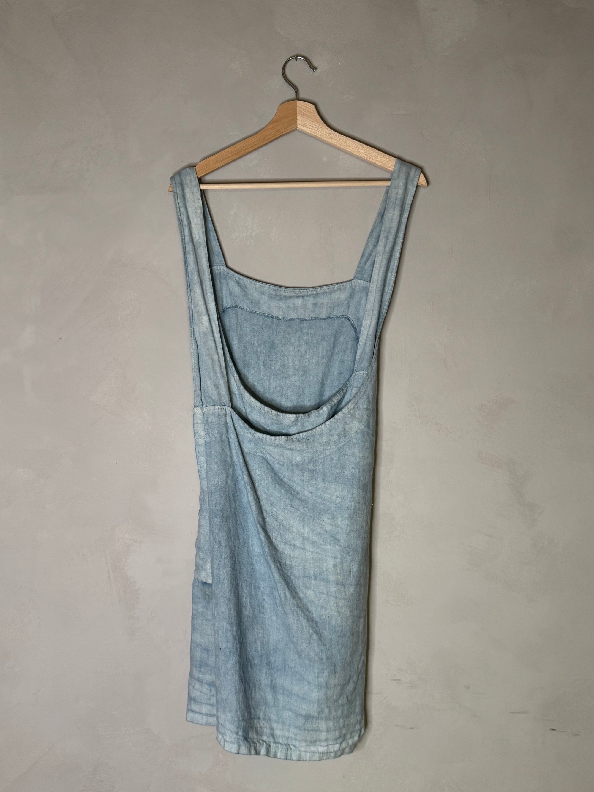 artemesia linen Indigo cross back apron