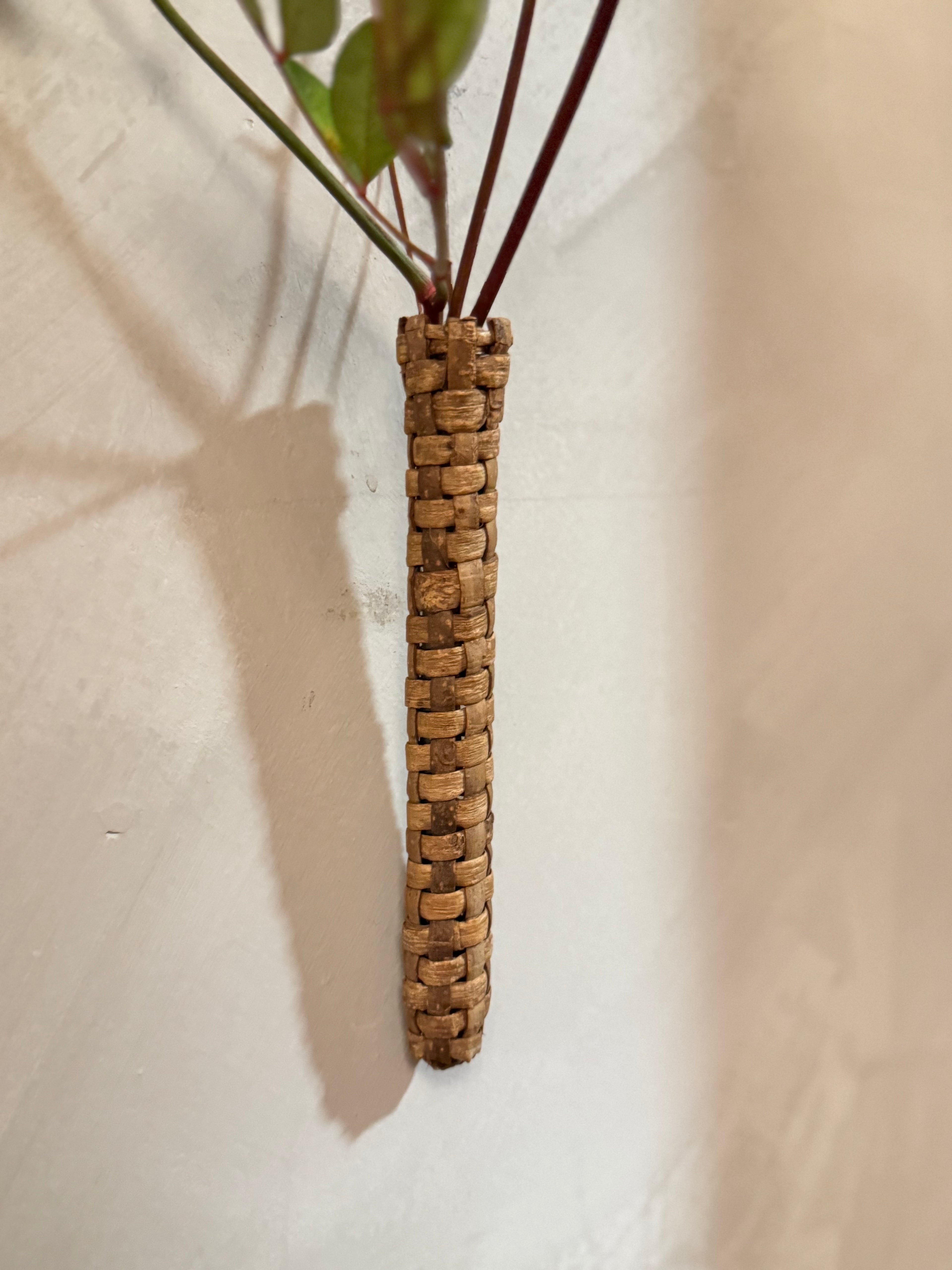 Japanese ikebana basketry wall vase