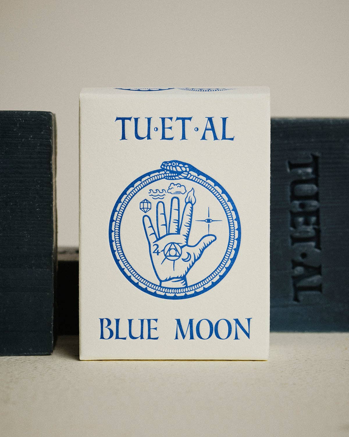 TU·ET·AL: Blue Moon