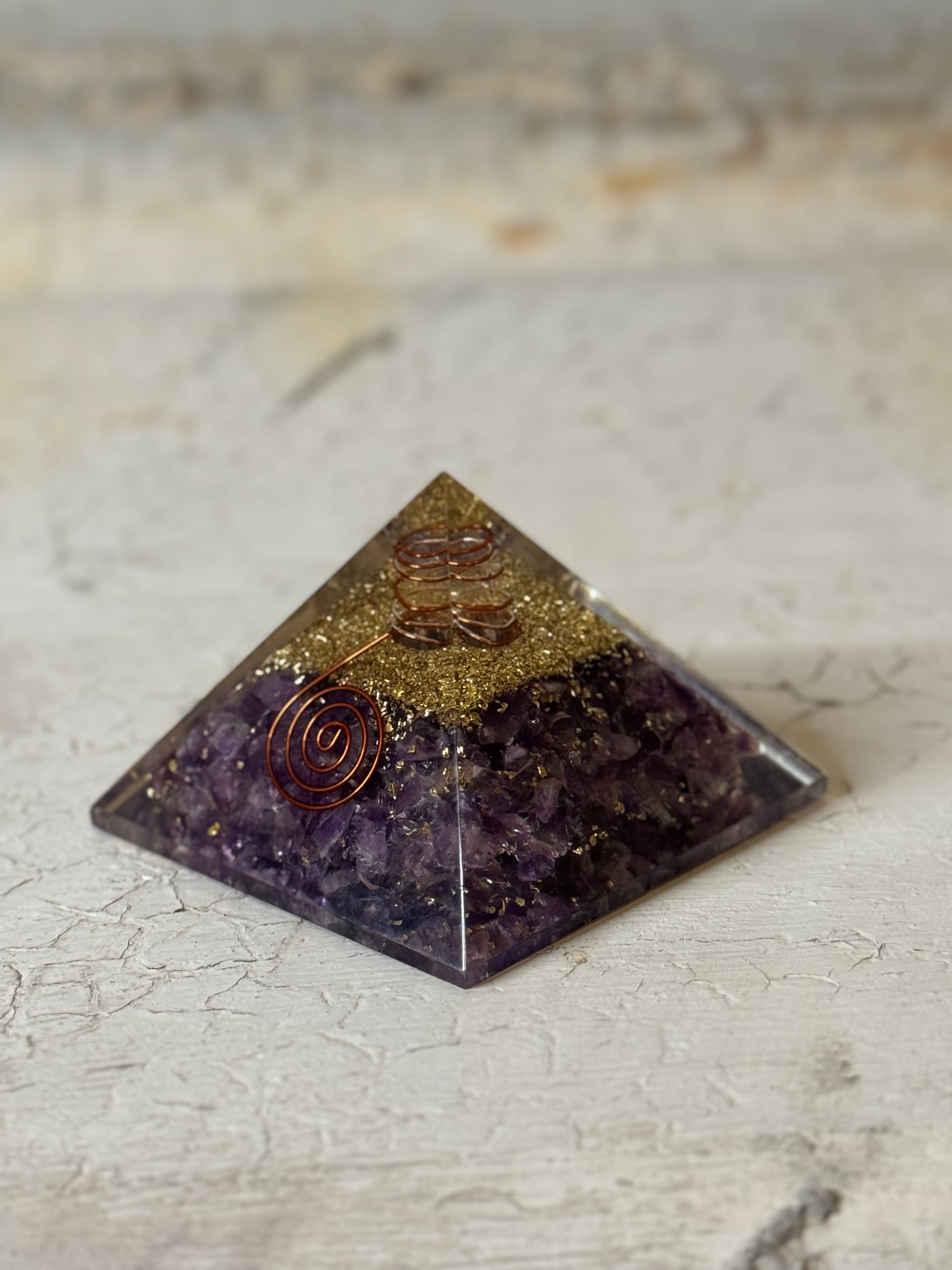 Orgone  Pyramid - amethyst with copper spiral