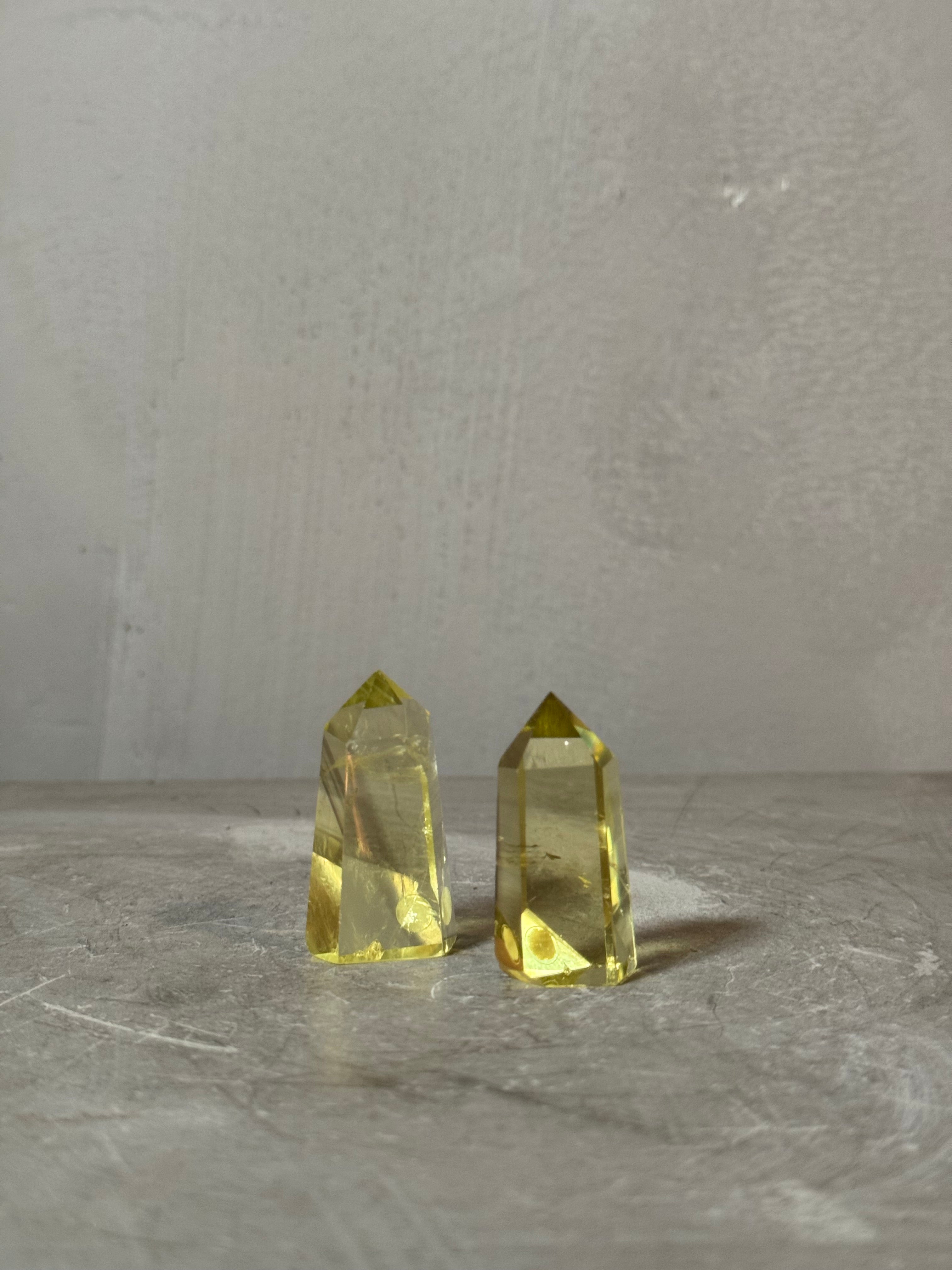 Smoky citrine points