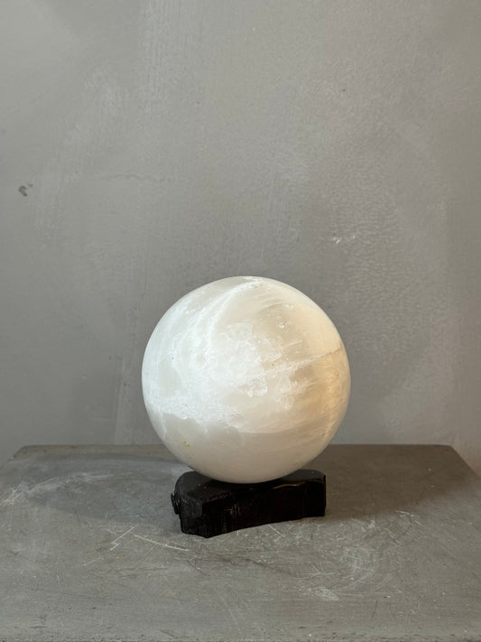 Selenite sphere with stand