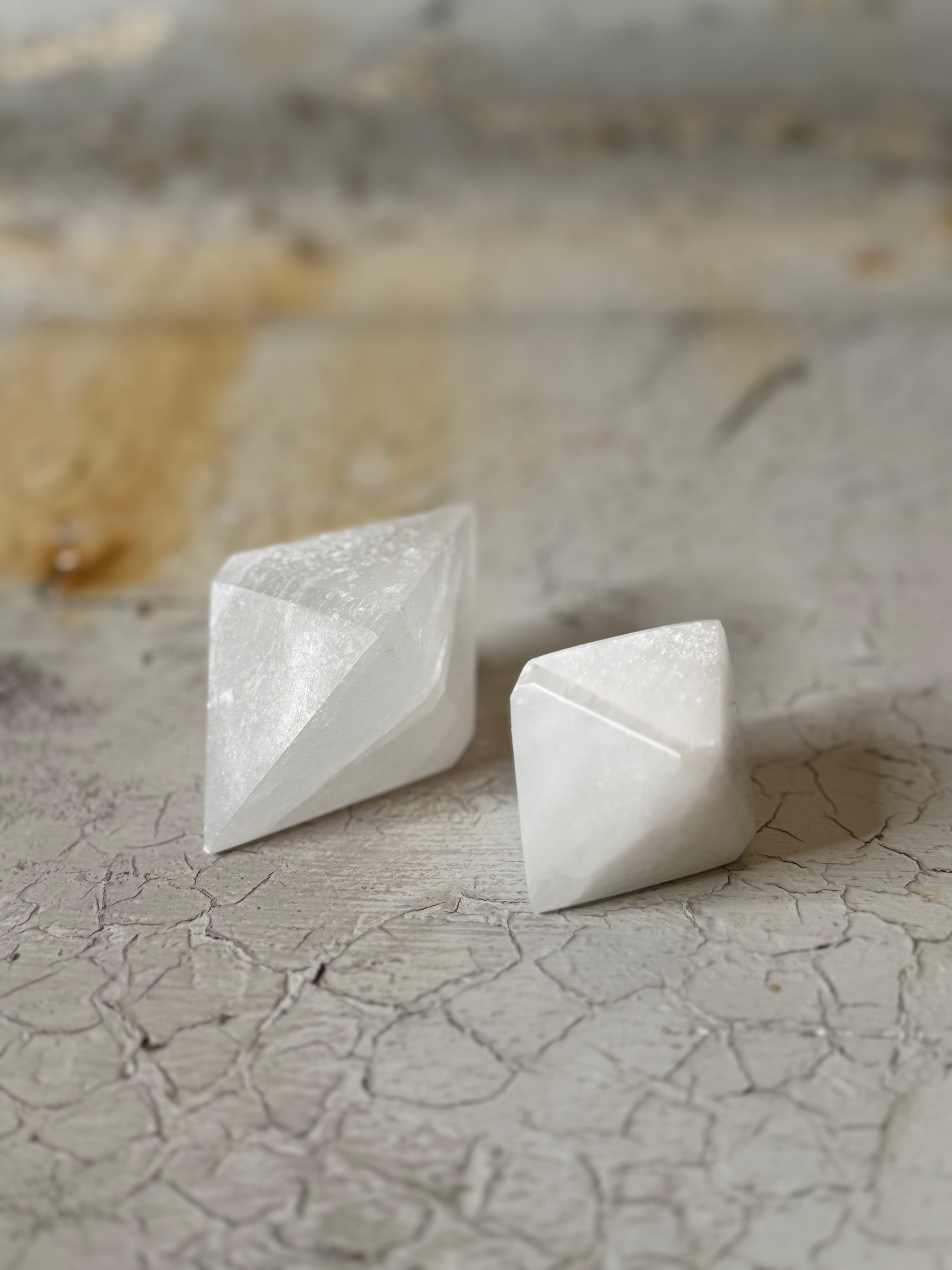 Selenite octahedron - 2 sizes