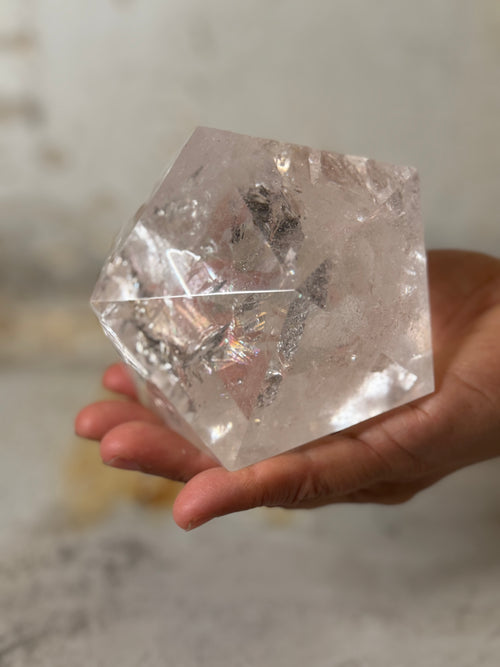 icosahedron solid quartz XL