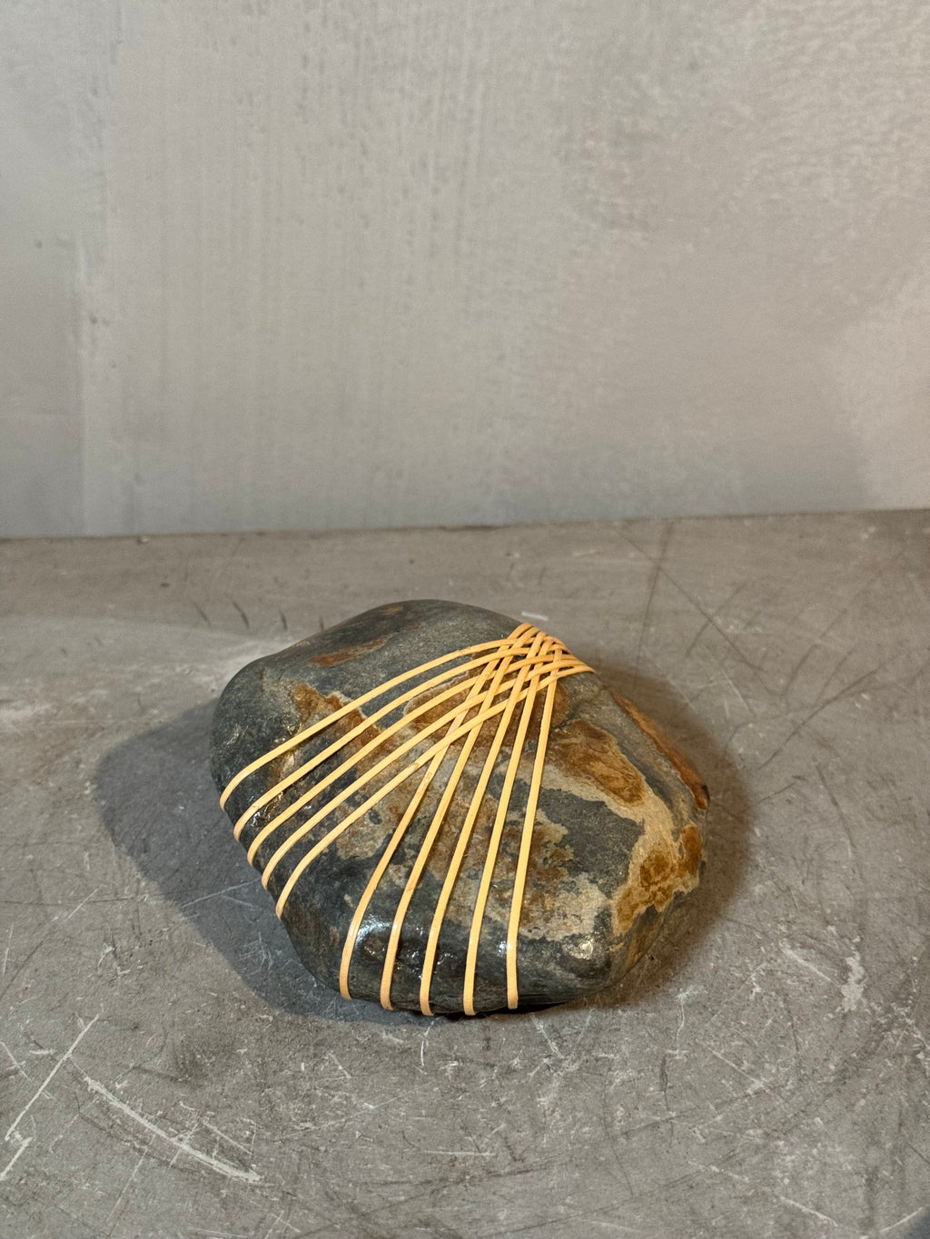 Shizu wrapped stone