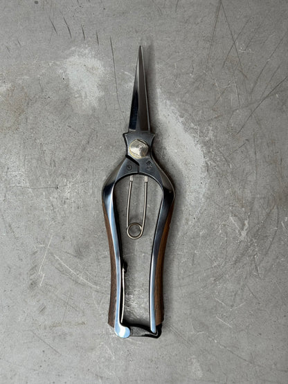 suwada flower shears with hand-carved walnut handles