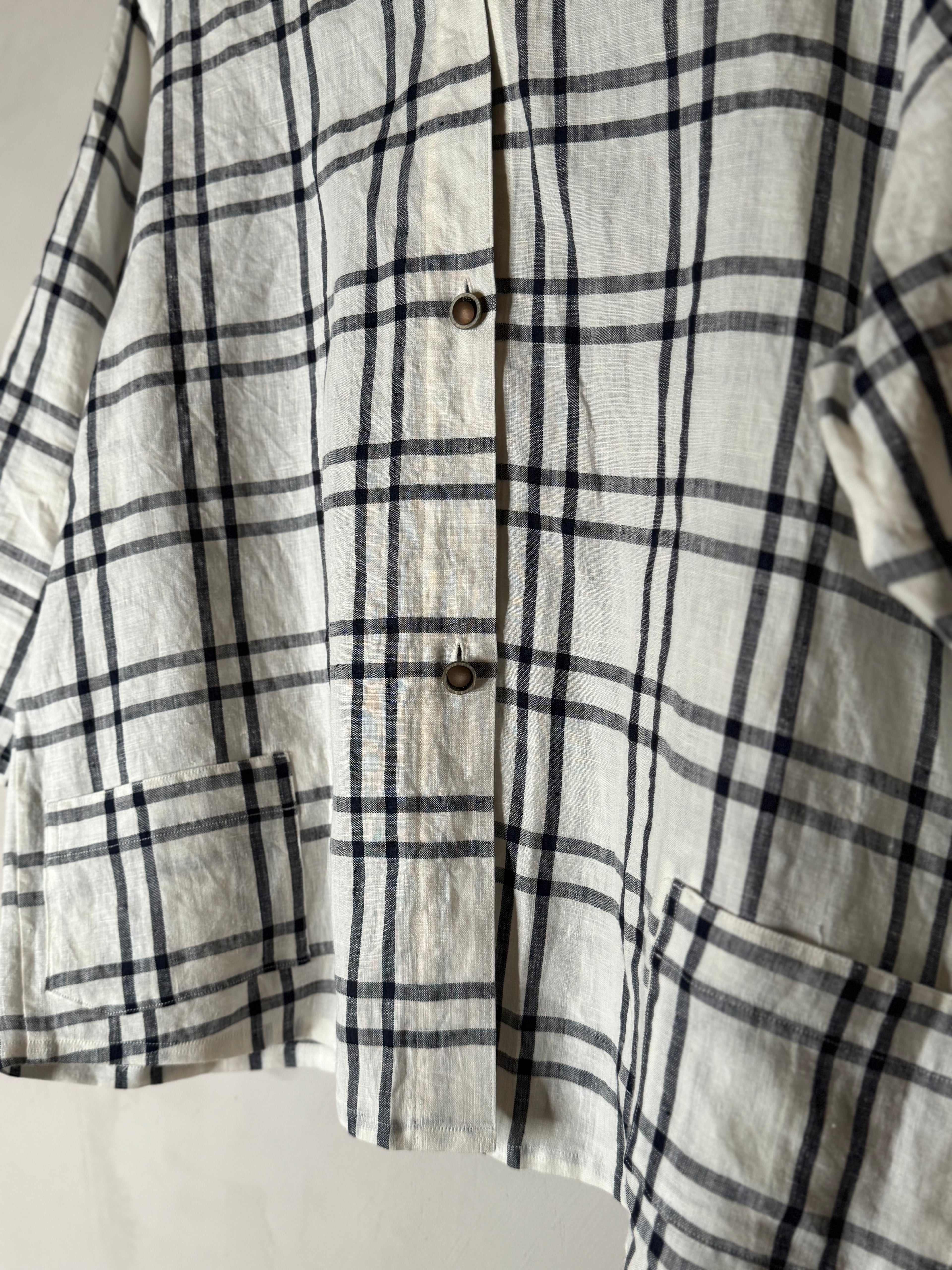 linen handmade shirt - white and navy