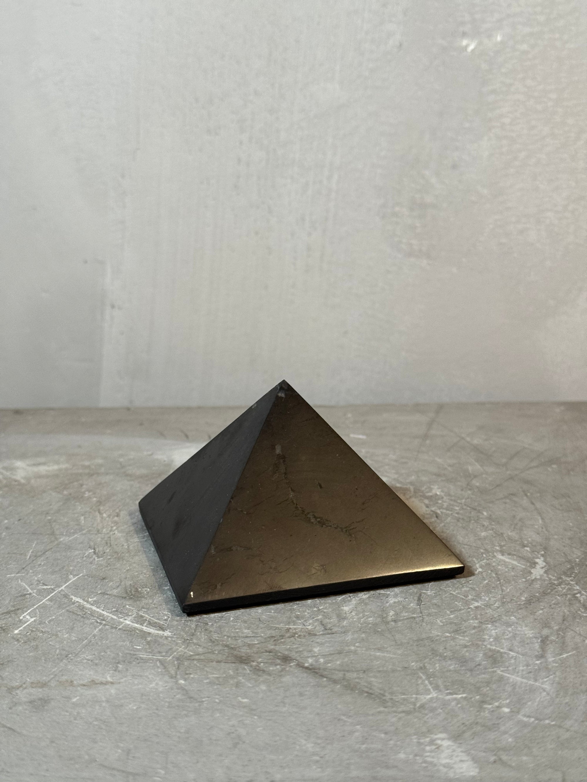 Shungite shapes