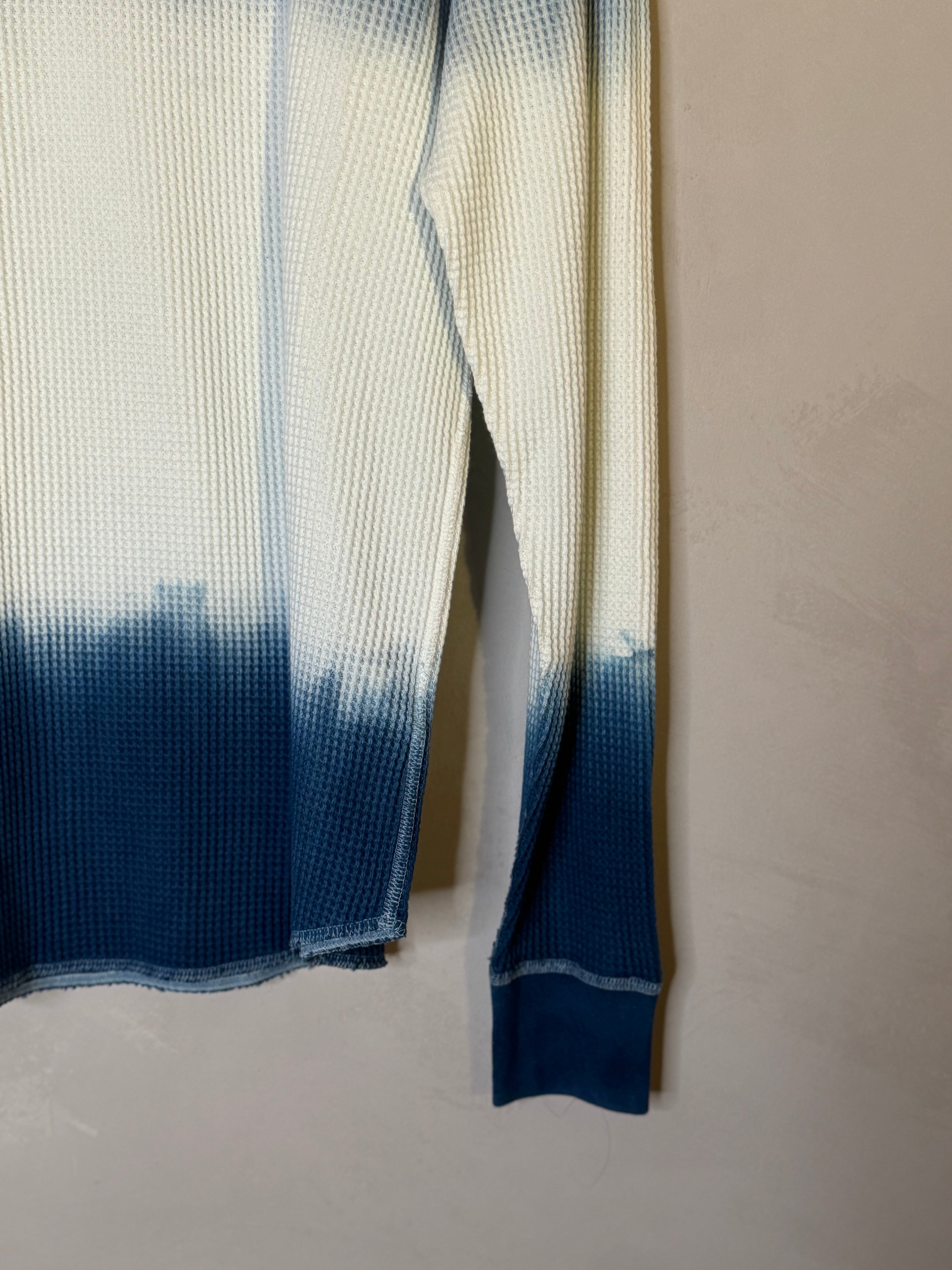 Ichi Antiquites indigo ombré waffle knit cotton shirt