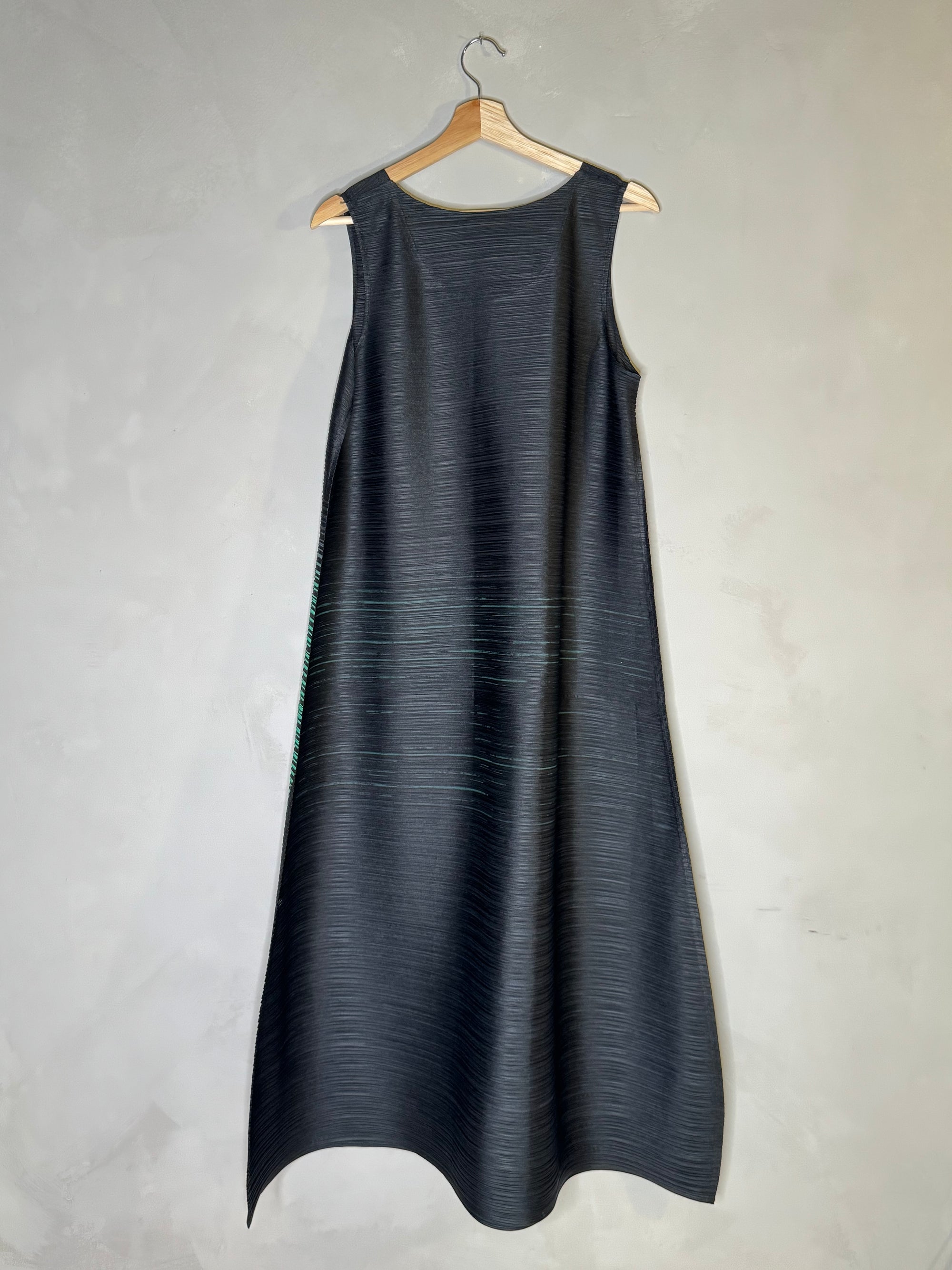 Issey miyake pleats please sleeveless dress