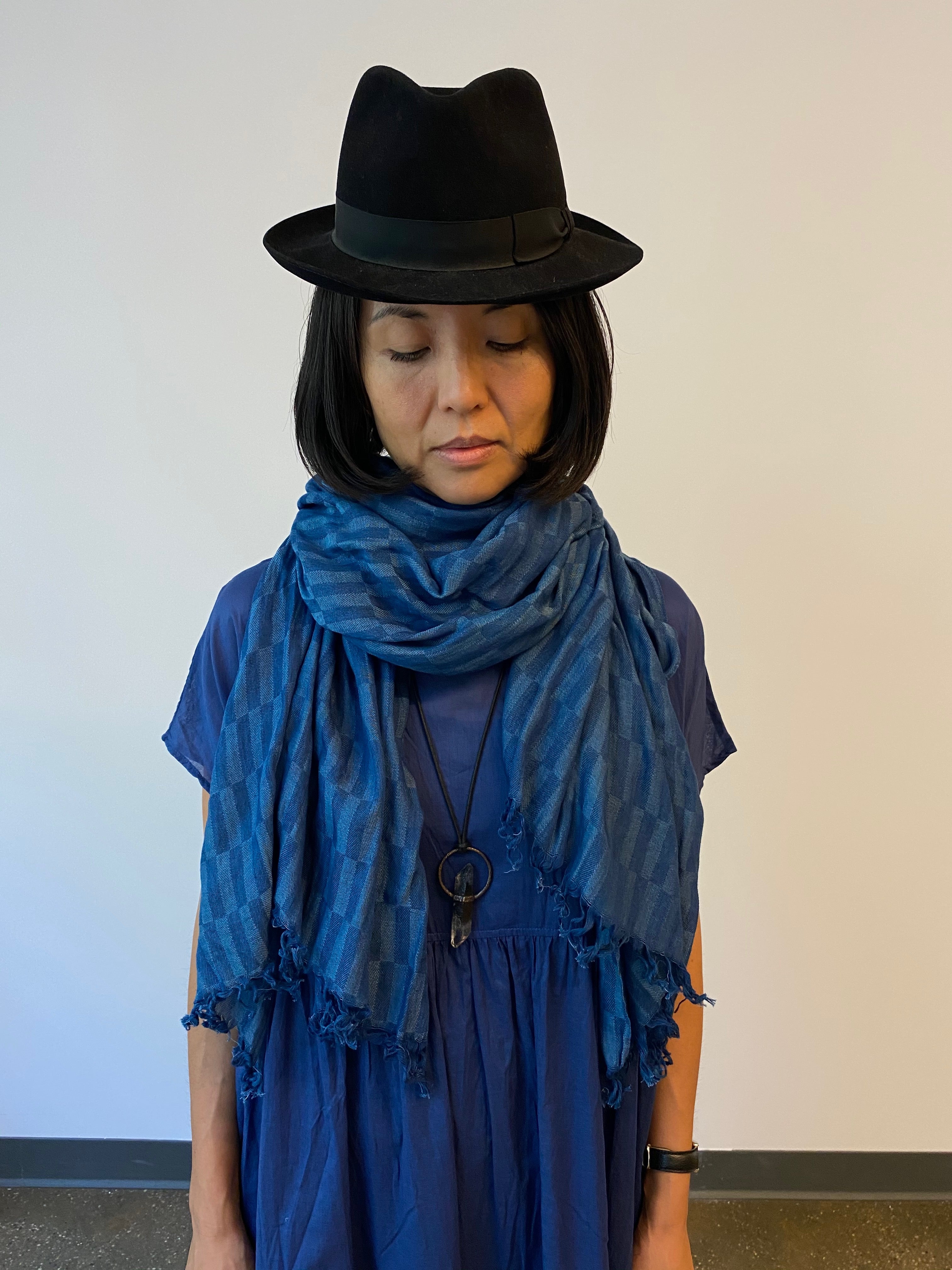 ichi antiquities indigo cotton woven scarf