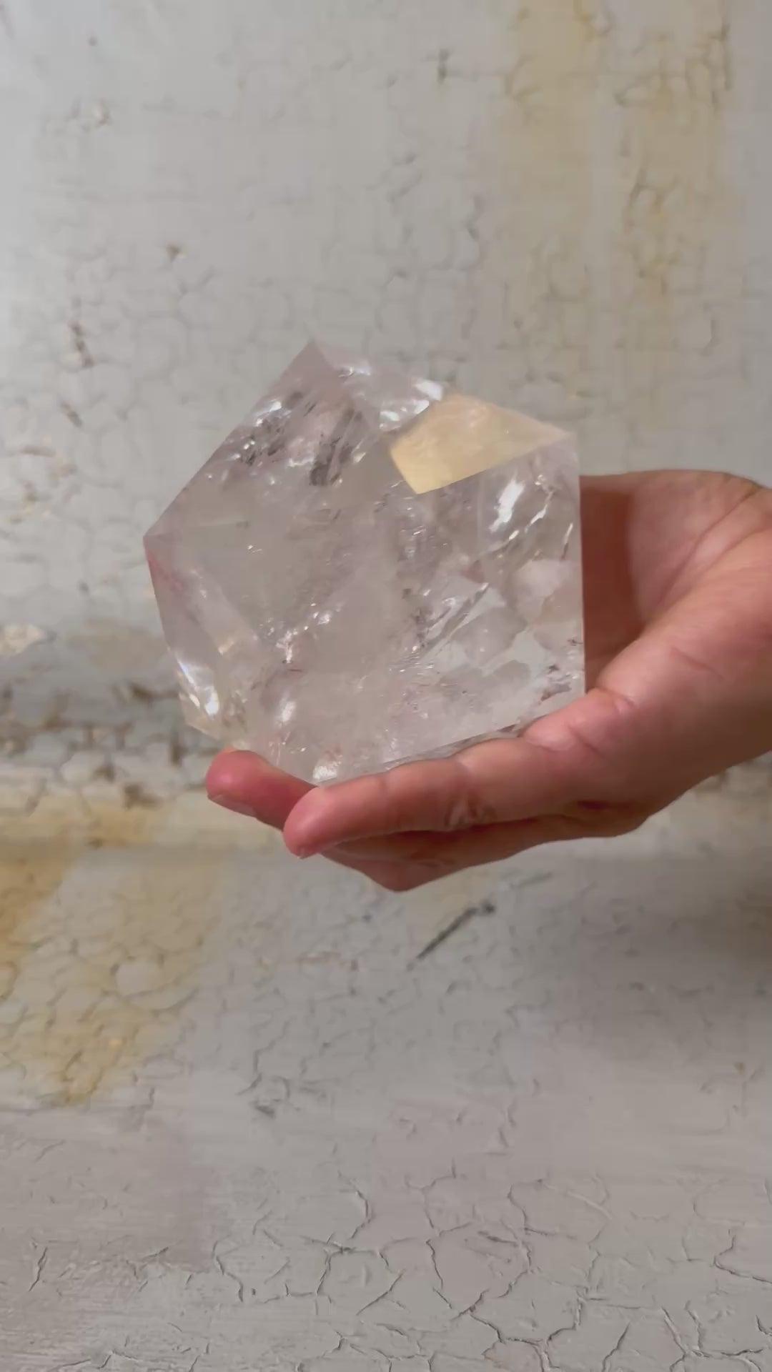icosahedron solid quartz XL